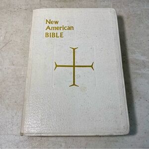 The New American Bible NAB Saint Joseph Edition Large Type Illustrated 1970 Vtg